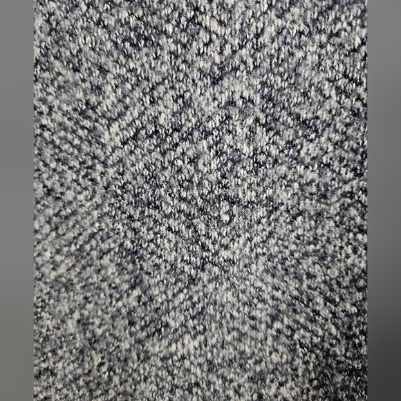 Old Navy XXL Men's Heathered Navy 1/4 Zip Sweater - Picture 4 of 6